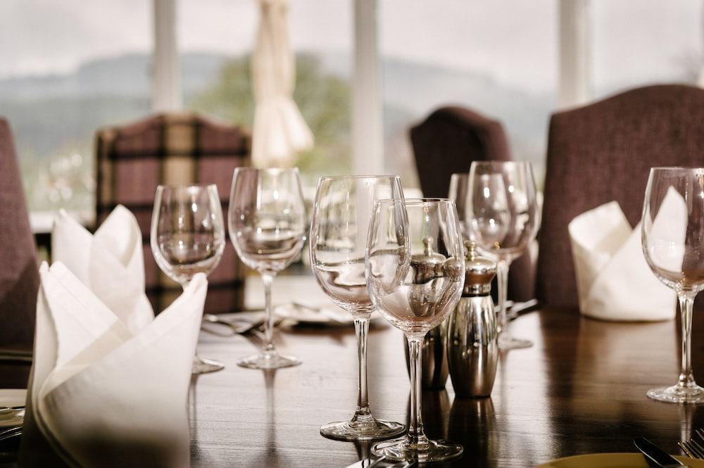 Resort Macdonald Forest Hills &