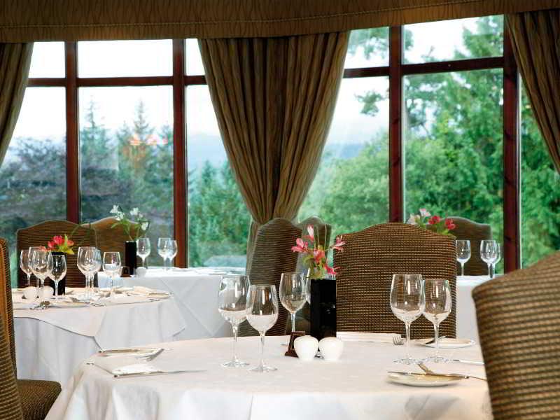 Resort Macdonald Forest Hills & 4*